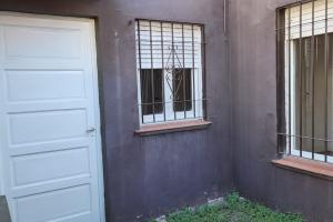 Casas Alquiler Sin datos Buenos Aires Alquilo ph en Lomas de Zamora este
